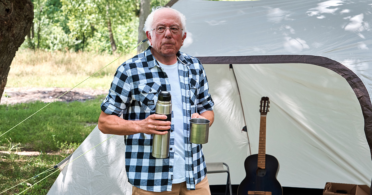 bernie, appalachian trail, guitar